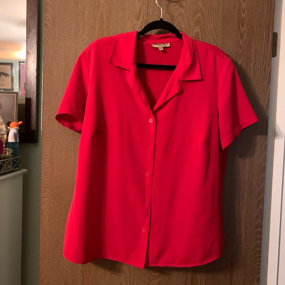 Vintage Notations red button up blouse